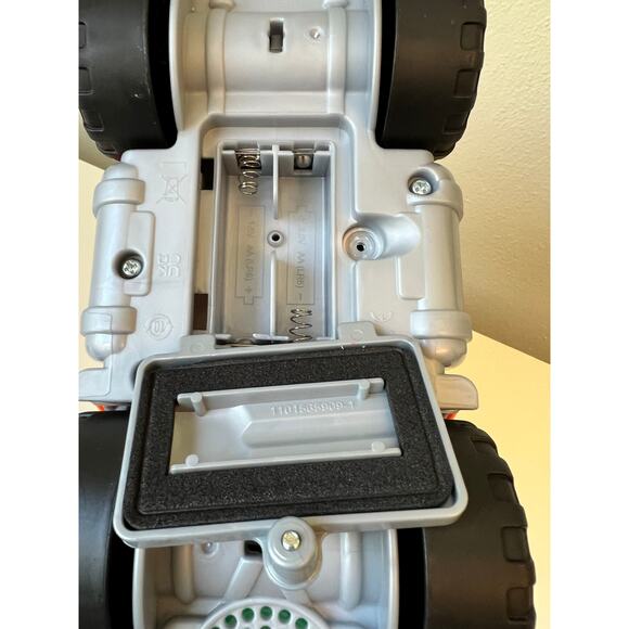 Fisher-Price Little People Work Together Dump Truck With Figure and Boulder - Picture 11 of 12